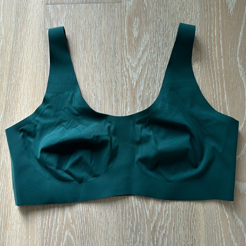 Knix Green Sports Bra